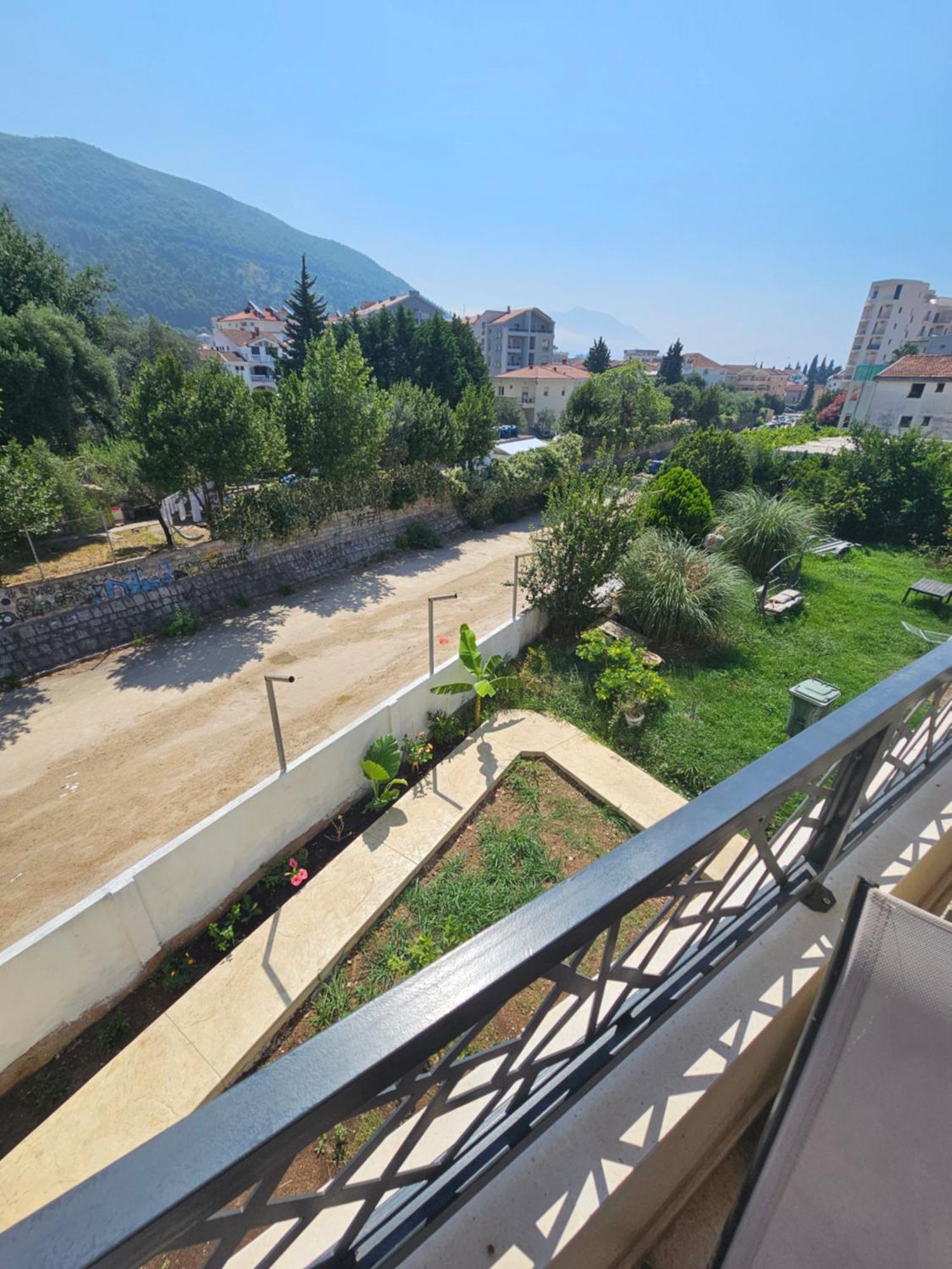 La Vida Apartments Budva Buitenkant foto