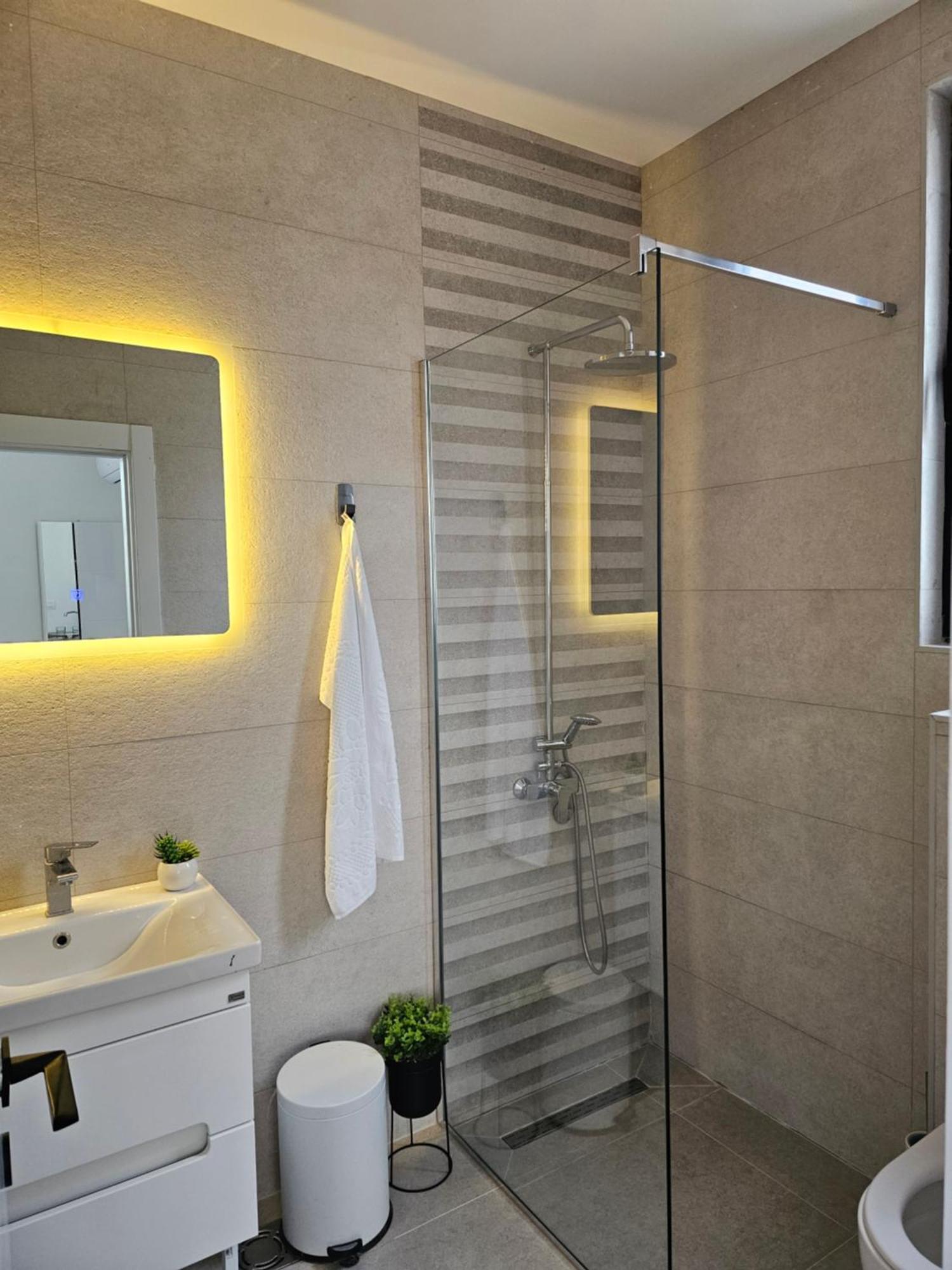 La Vida Apartments Budva Buitenkant foto